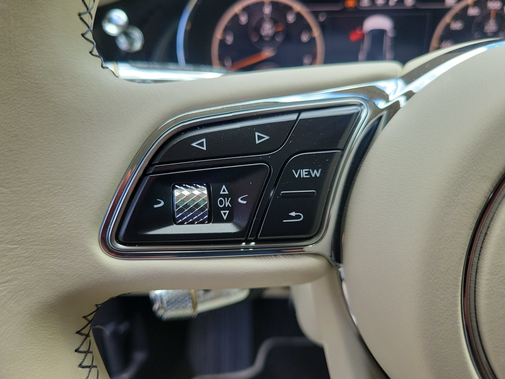 Used 2021 Bentley Flying Spur V8 AWD/4WD image 41