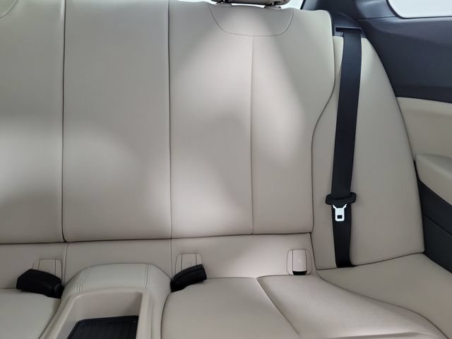 Used 2020 BMW 230i Coupe w/ Convenience Package RWD image 10