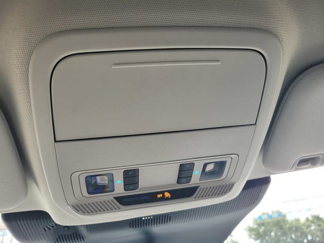 Used 2026 Ford Explorer Active RWD image 21