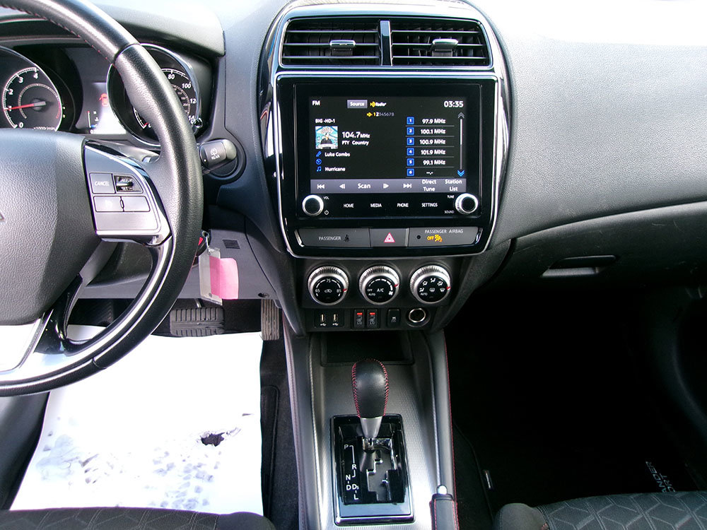 Used 2021 Mitsubishi Outlander Sport LE AWD/4WD image 17