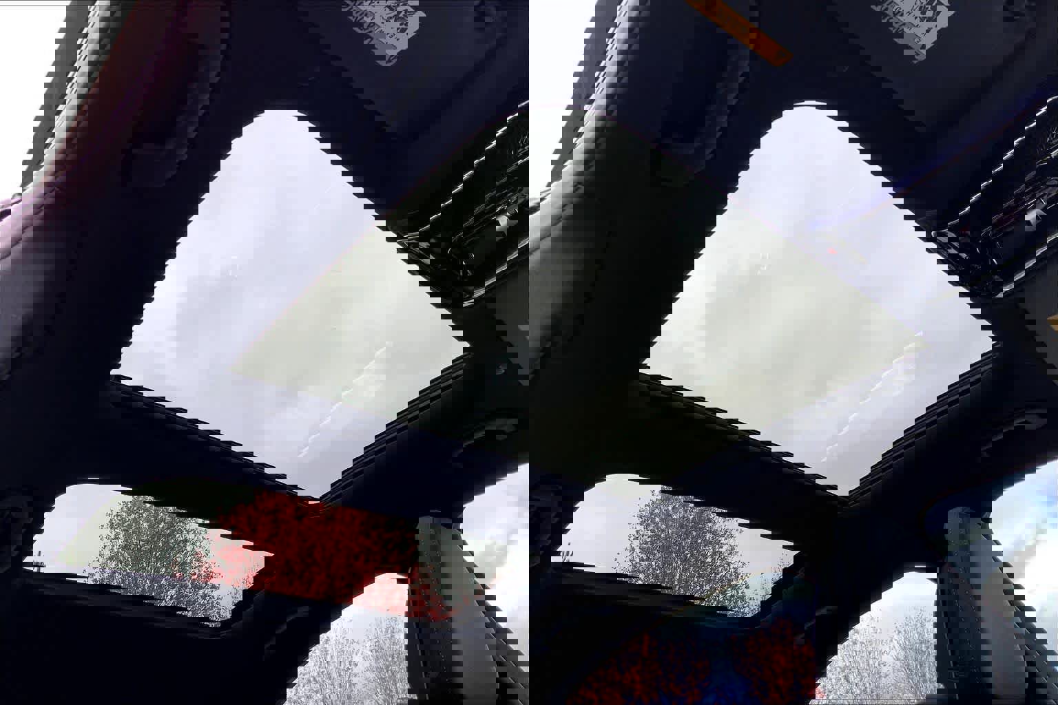 Certified 2026 Mercedes-Benz C 300 4MATIC Sedan image 11