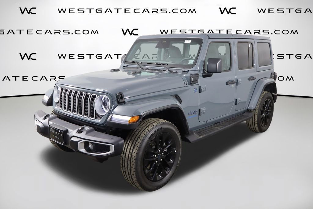 Used 2025 Jeep Wrangler Unlimited Sahara image 1