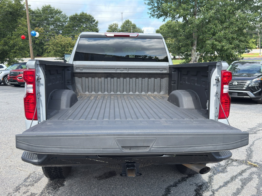 Used 2025 Chevrolet Silverado 2500 Custom w/ Custom Convenience Package AWD/4WD image 9