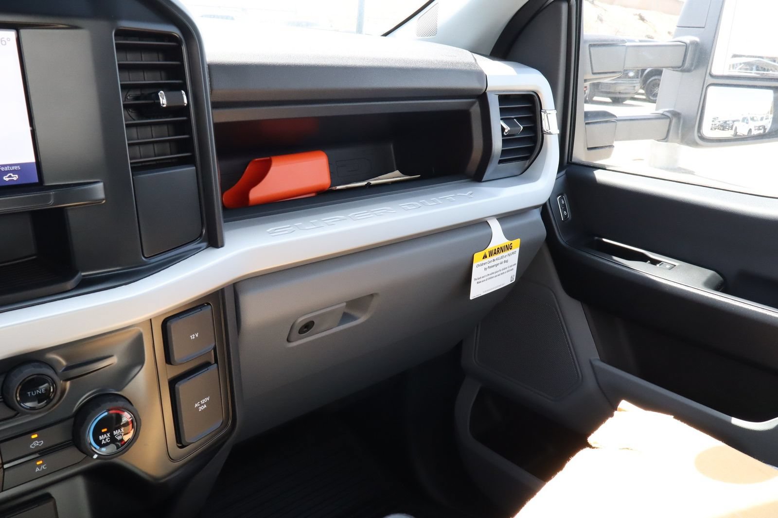 New 2026 Ford F550 4x4 Regular Cab Super Duty image 30