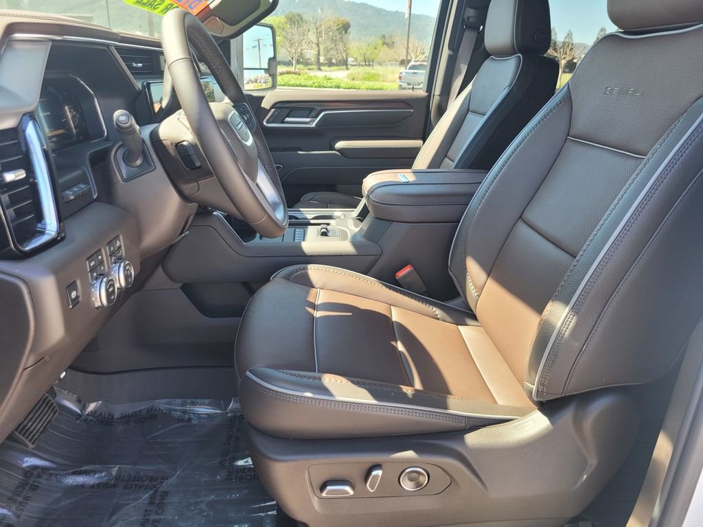 New 2026 GMC Sierra 2500 Denali w/ Denali Reserve Package image 11