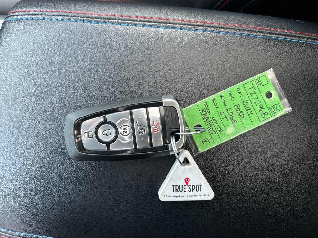 Used 2024 Ford Edge ST w/ Equipment Group 401A image 31