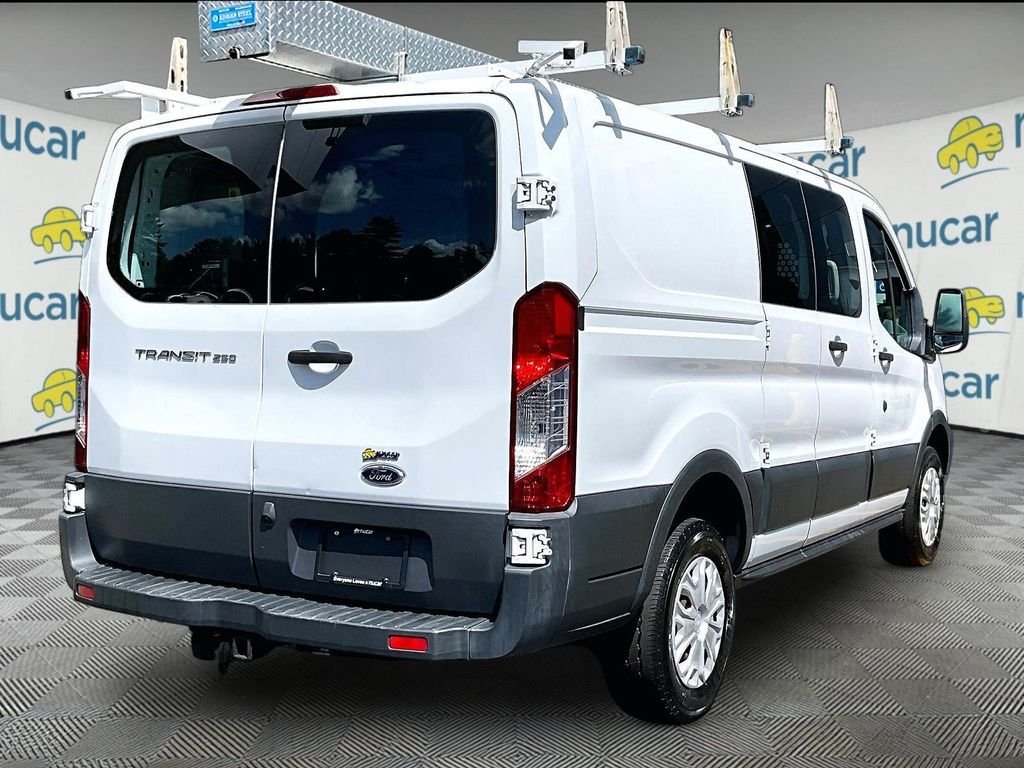 Used 2016 Ford Transit 250 130 Low Roof w/ Exterior Upgrade Package RWD image 7