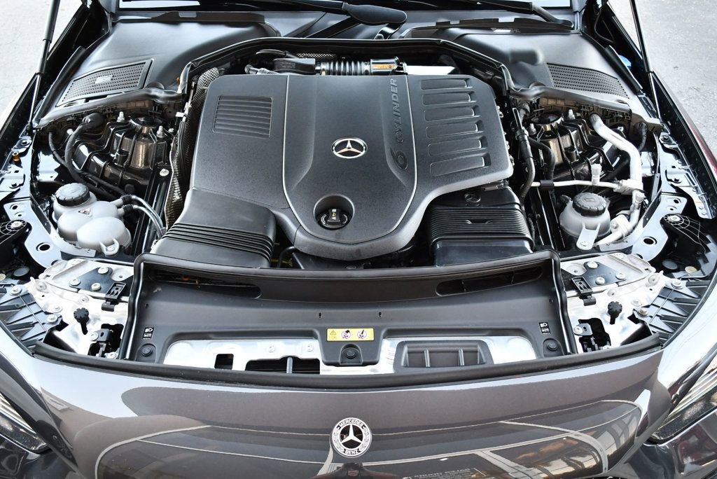 Used 2024 Mercedes-Benz CLE 450 4MATIC Cabriolet image 75