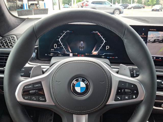 Used 2026 BMW X7 xDrive40i w/ M Sport Package AWD/4WD image 24