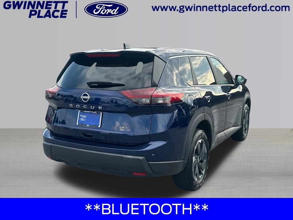 Used 2025 Nissan Rogue SV AWD/4WD image 5
