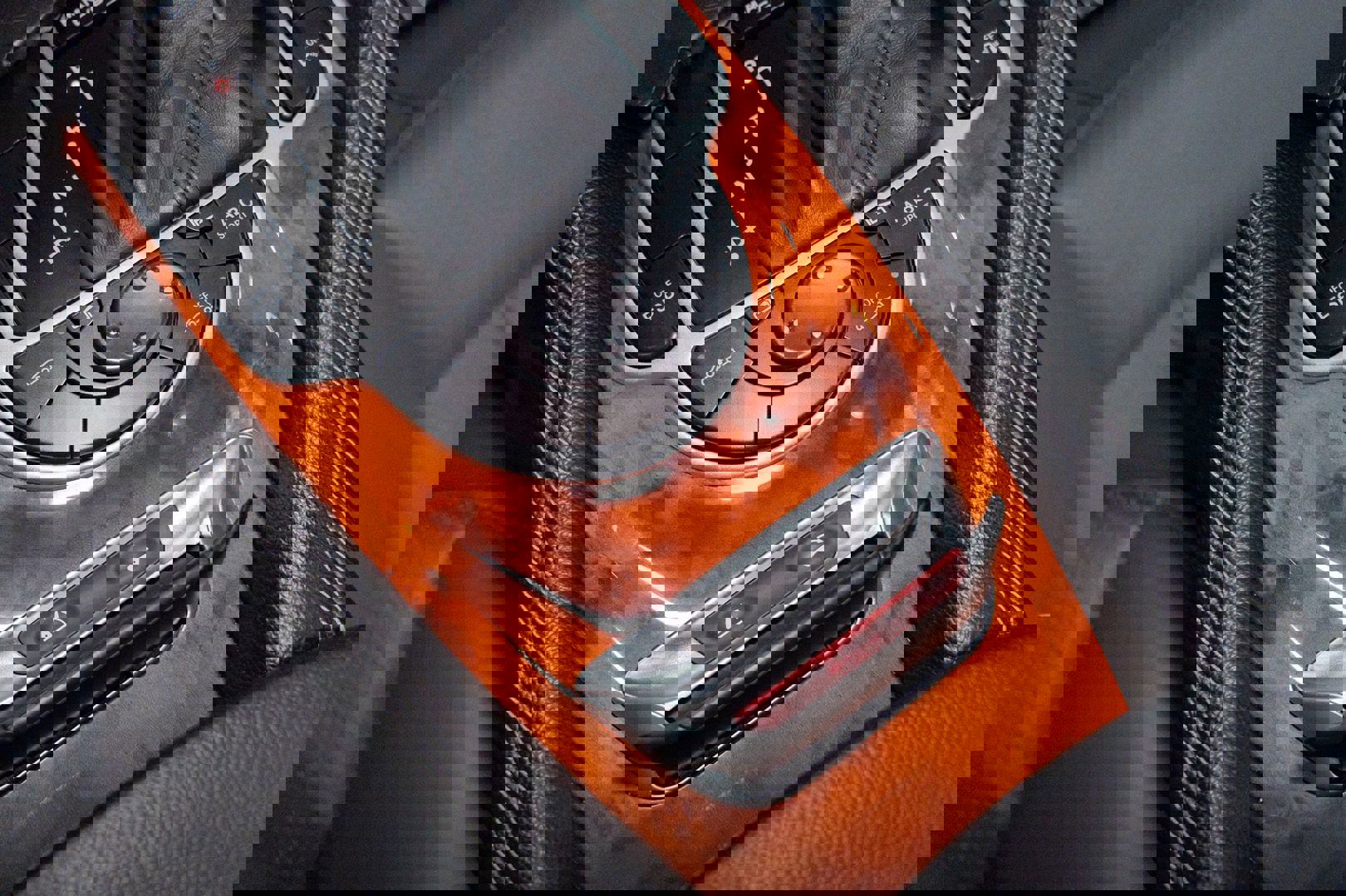 Used 2004 Mercedes-Benz SL 55 AMG image 39