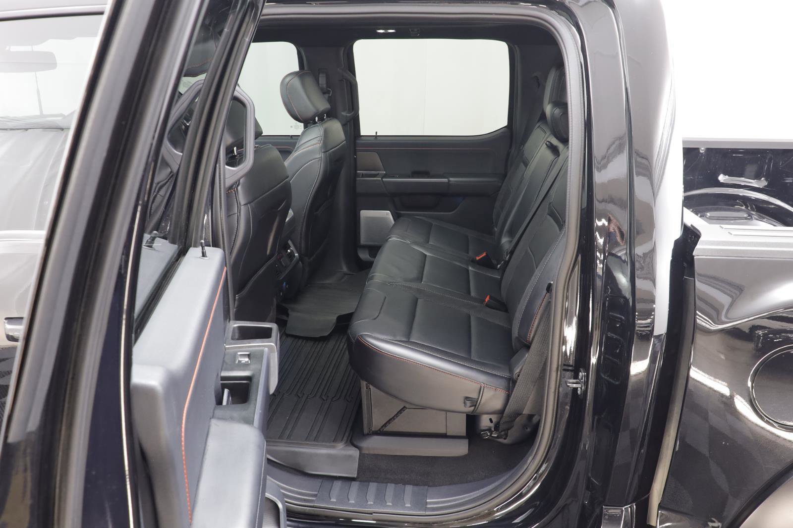 Used 2024 Ford F150 Raptor image 18