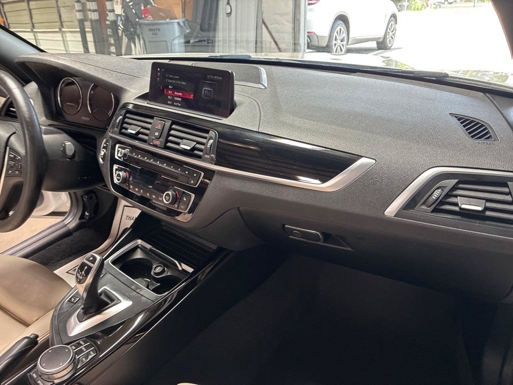 Used 2018 BMW 230i Convertible RWD image 26