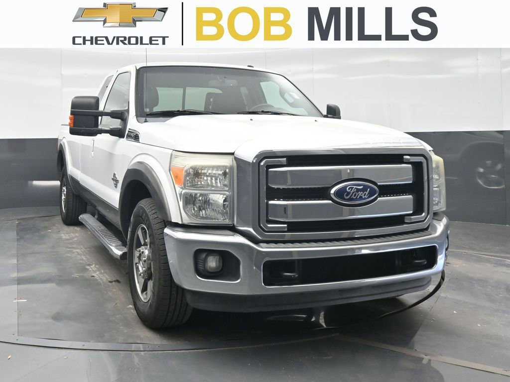 Used 2011 Ford F250 Lariat w/ Lariat Interior Pkg RWD image 1