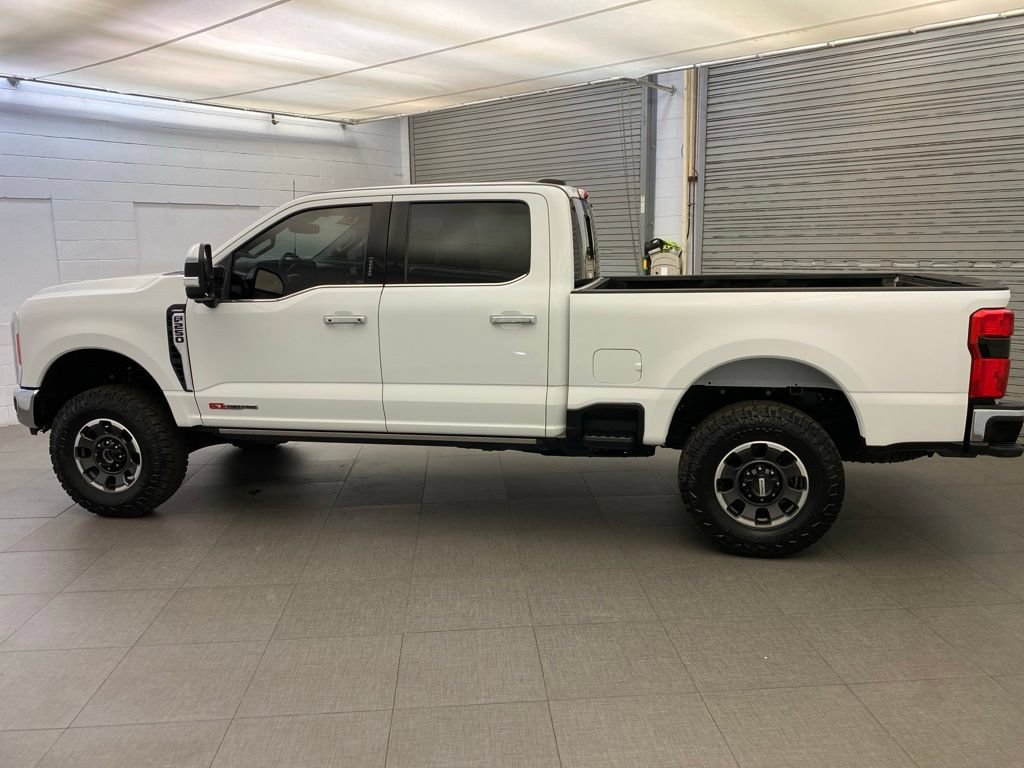 Used 2023 Ford F250 Lariat w/ Lariat Ultimate Package AWD/4WD image 10