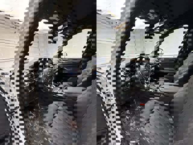 Used 2021 BMW X3 xDrive30e w/ Convenience Package image 10