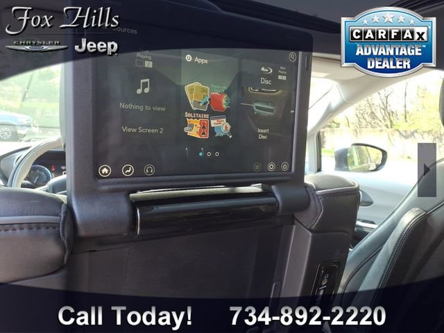 Used 2019 Chrysler Pacifica Limited FWD image 13
