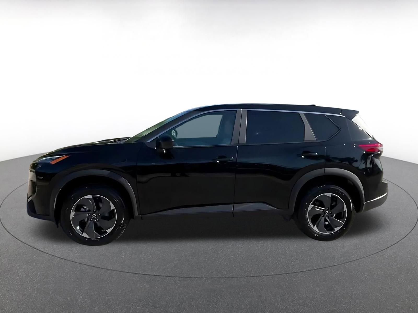 Used 2025 Nissan Rogue SV AWD/4WD image 9