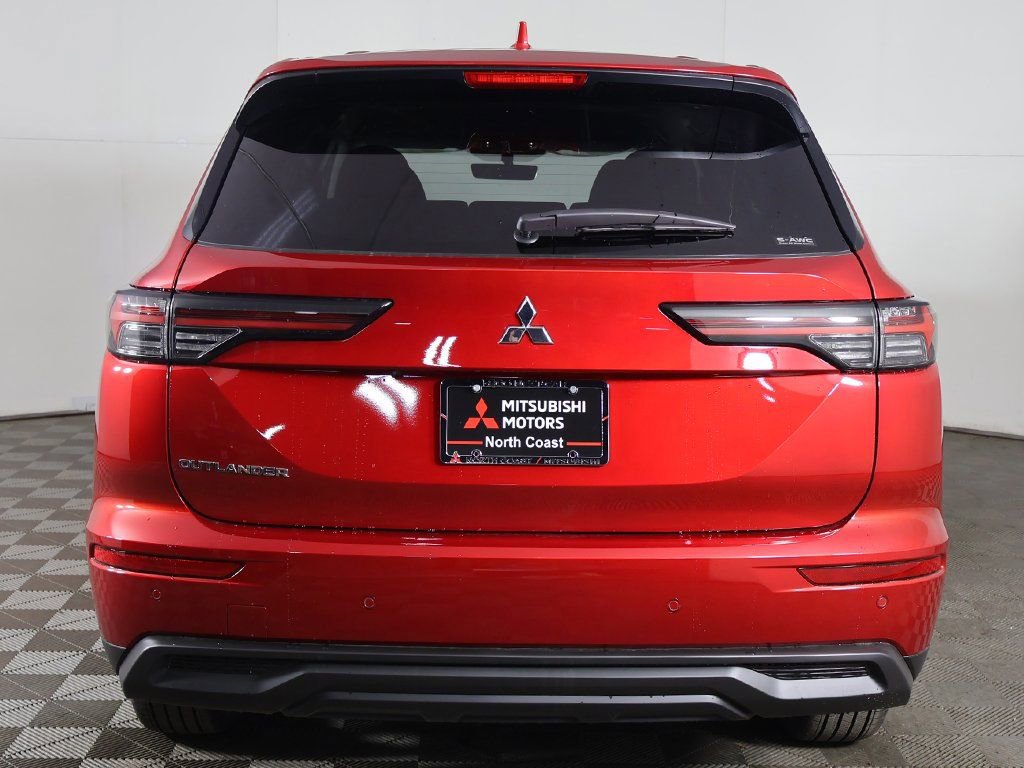 New 2026 Mitsubishi Outlander ES AWD/4WD image 12