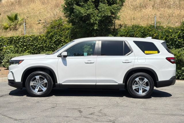 Certified 2025 Honda Pilot EX-L image 8