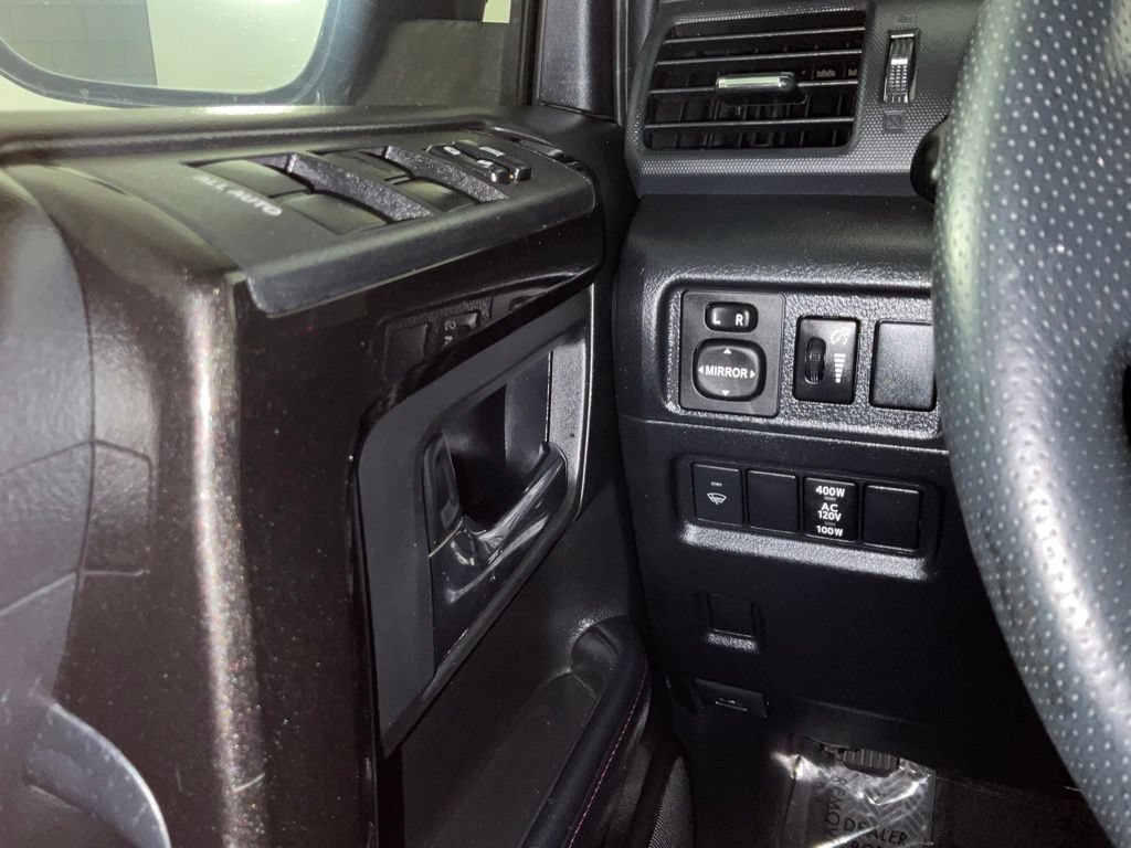 Used 2019 Toyota 4Runner TRD Off-Road AWD/4WD image 20