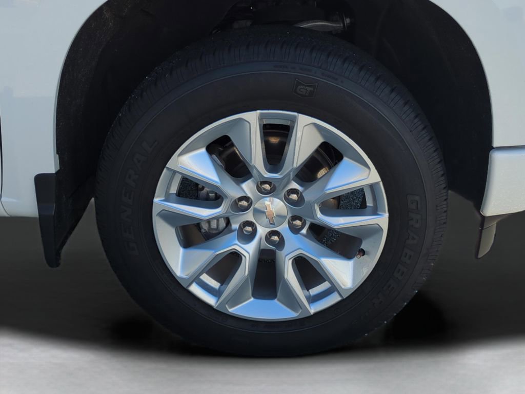 Used 2025 Chevrolet Silverado 1500 Custom image 10