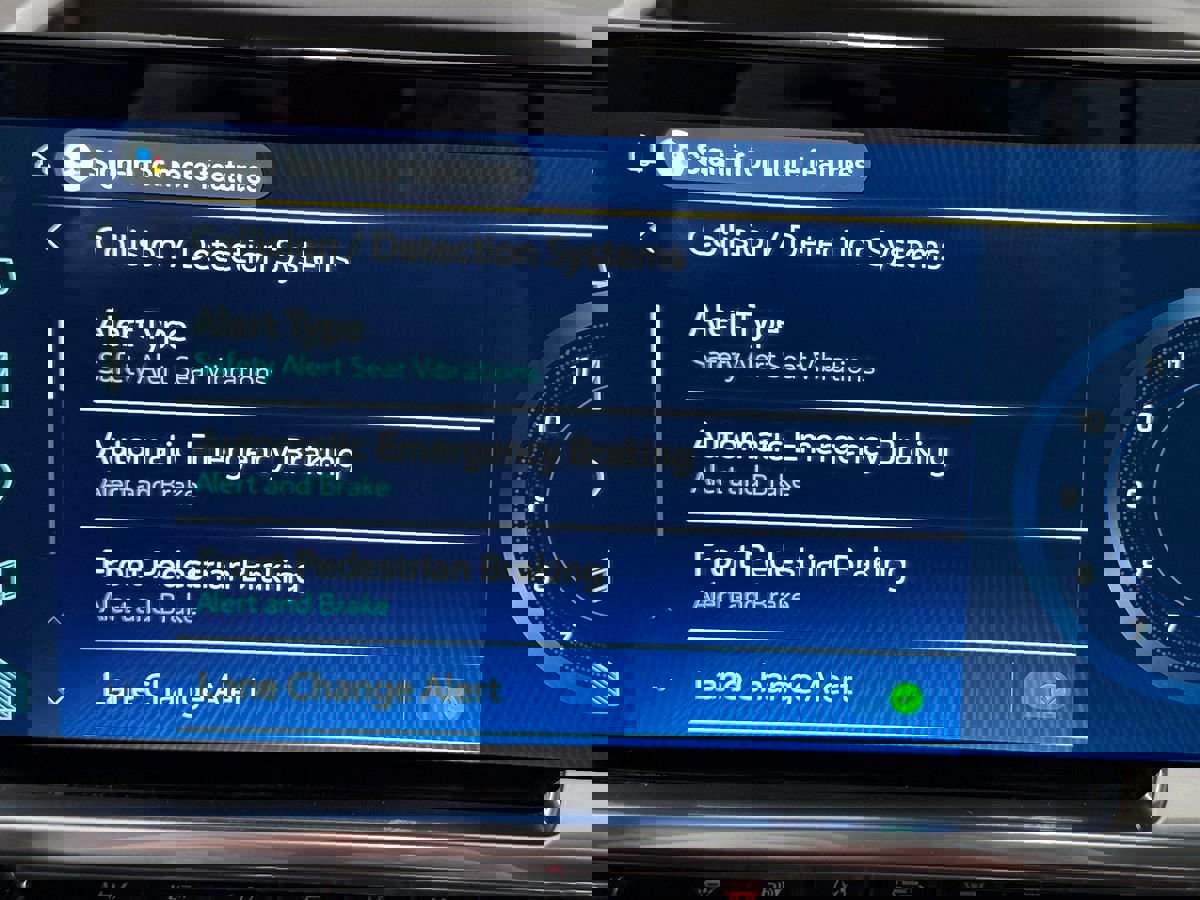 Used 2023 Chevrolet Silverado 1500 High Country image 27