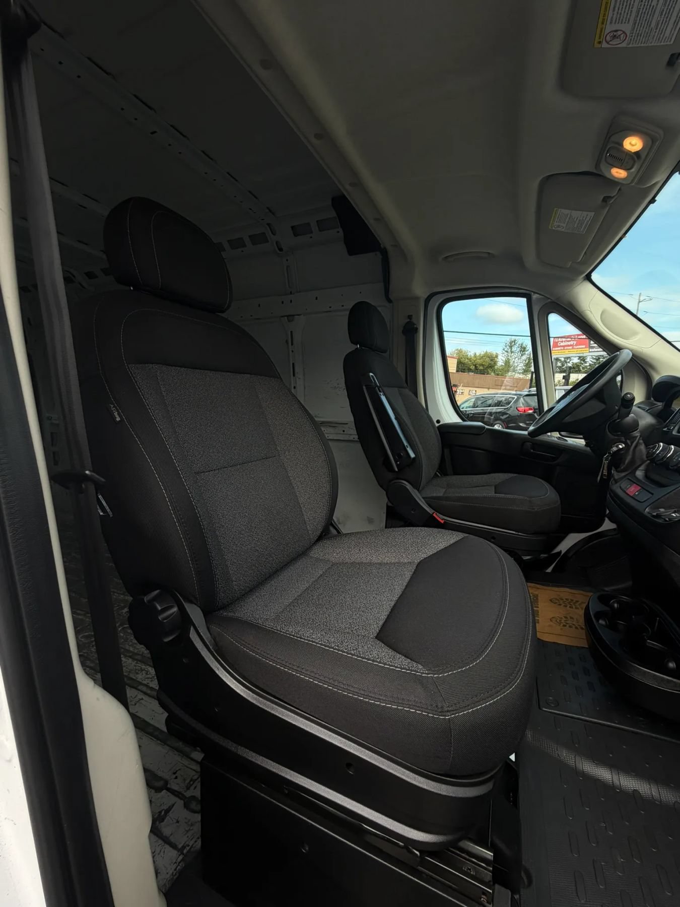 Used 2021 RAM ProMaster 2500 FWD image 29