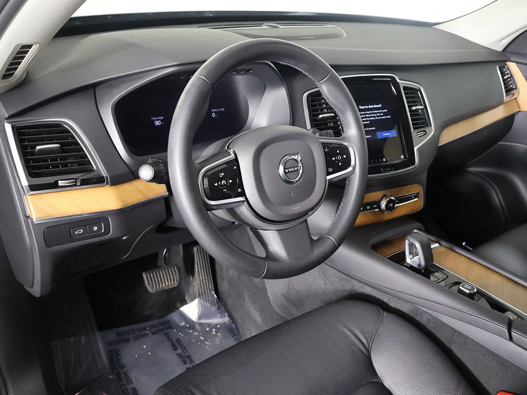 Used 2024 Volvo XC90 T8 Plus w/ Protection Package Premier image 30