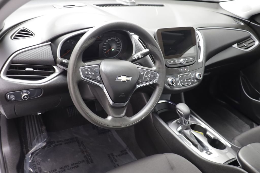 Used 2024 Chevrolet Malibu LT FWD image 6
