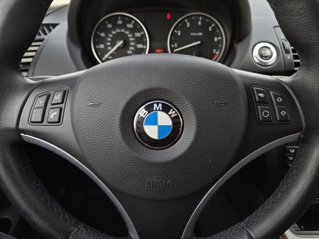 Used 2008 BMW 128i Convertible image 21