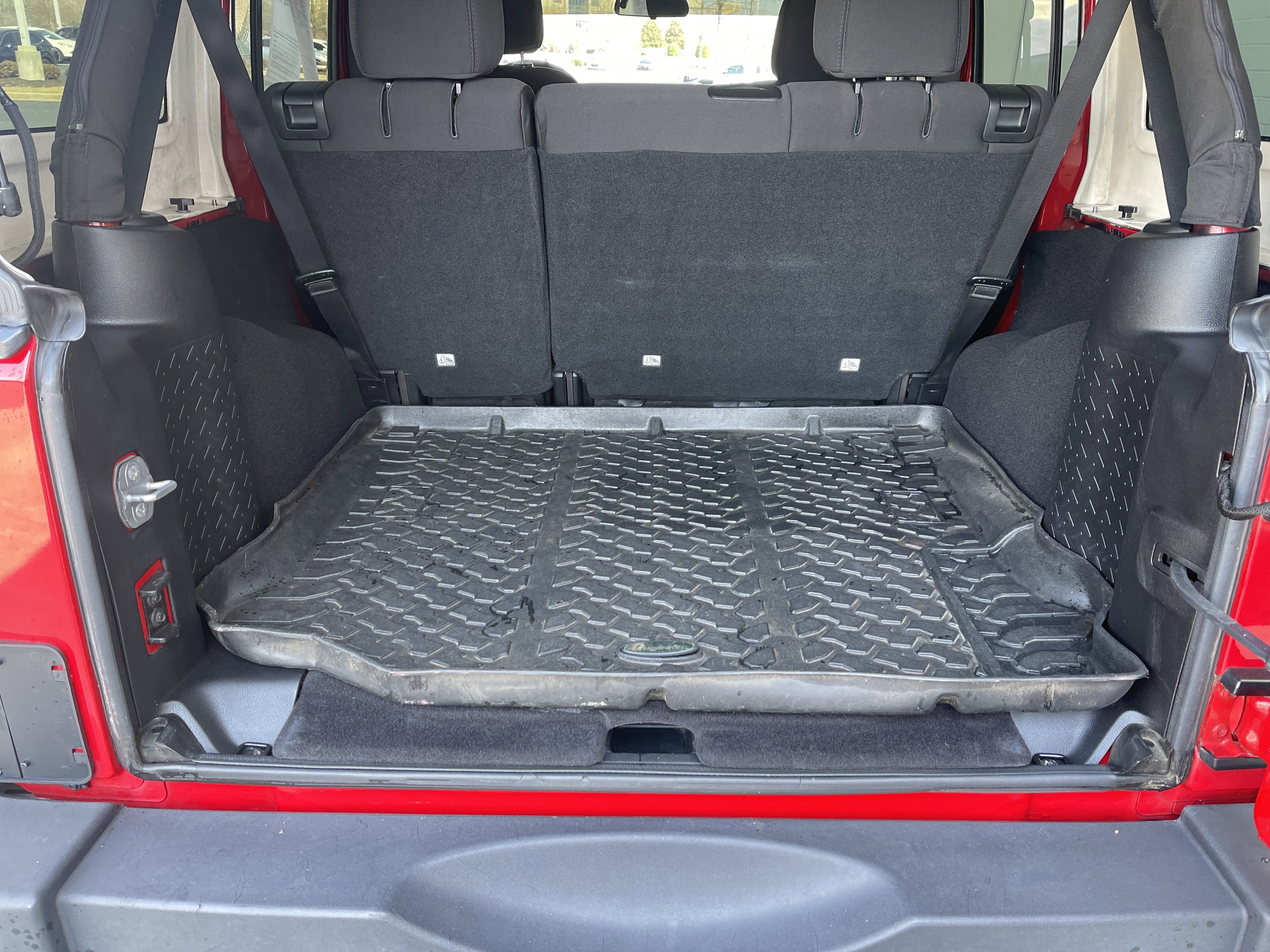 Used 2014 Jeep Wrangler Unlimited Sport image 30