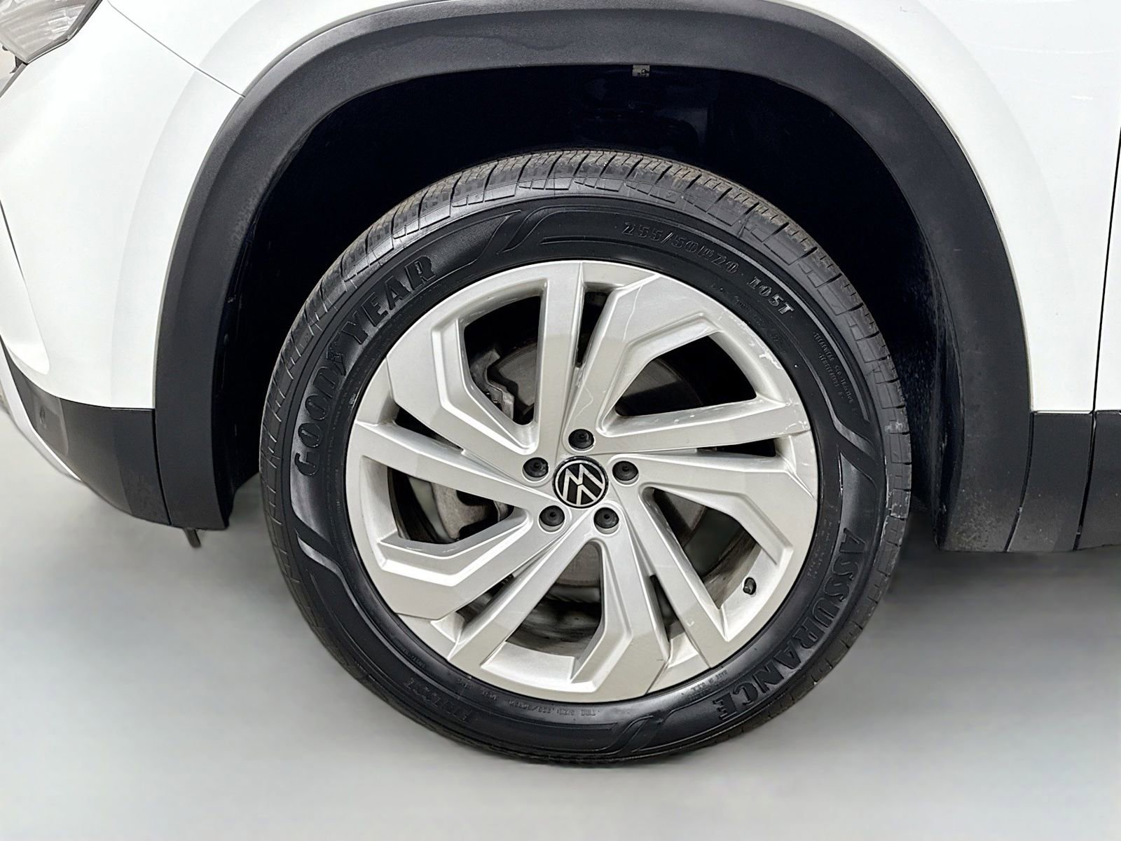 Certified 2023 Volkswagen Atlas SE w/ Panoramic Sunroof Package AWD/4WD image 30