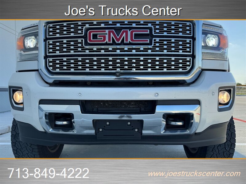 Used 2019 GMC Sierra 3500 Denali w/ Duramax Plus Package AWD/4WD image 40