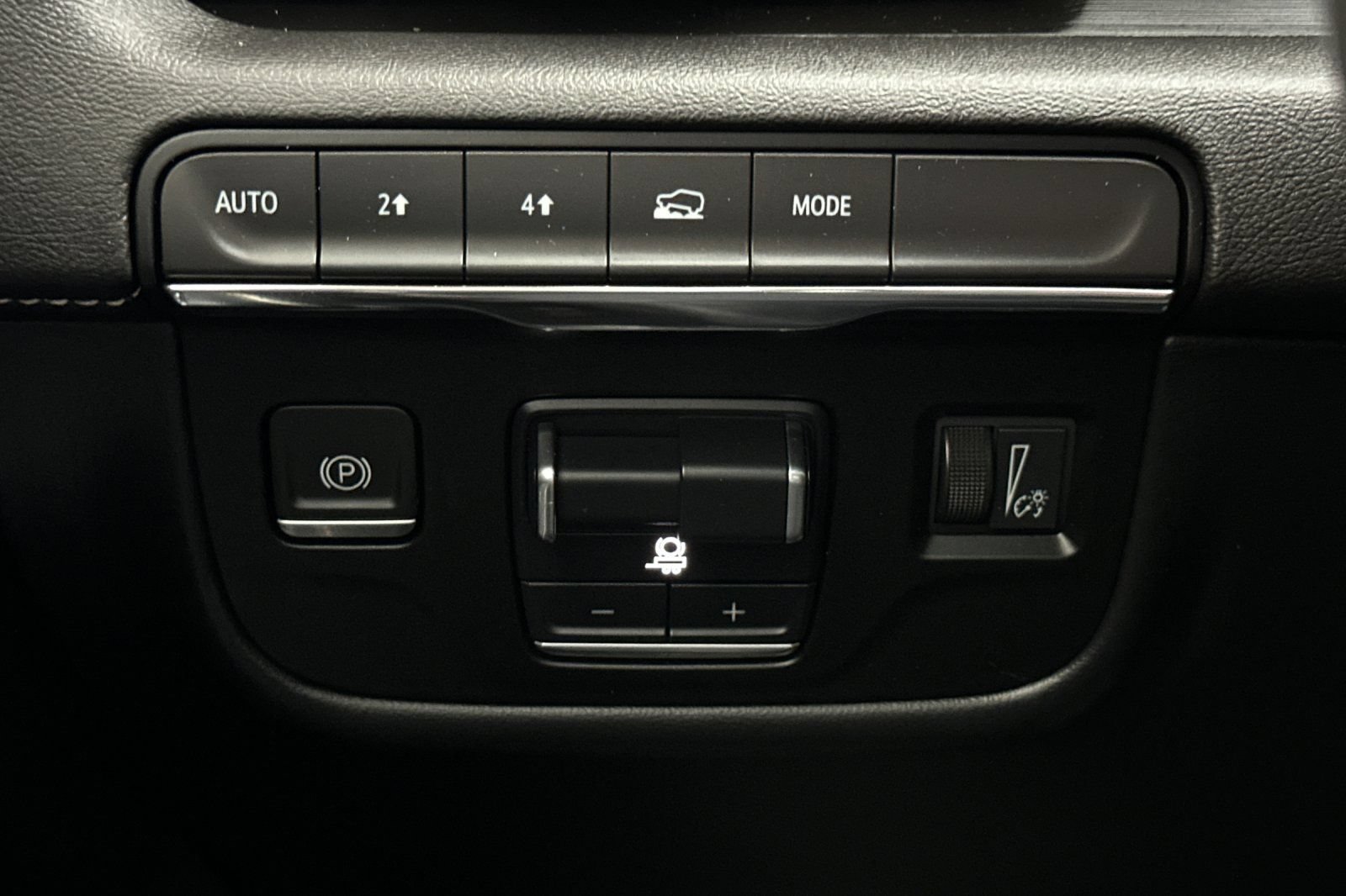 Used 2023 Cadillac Escalade Sport AWD/4WD image 37