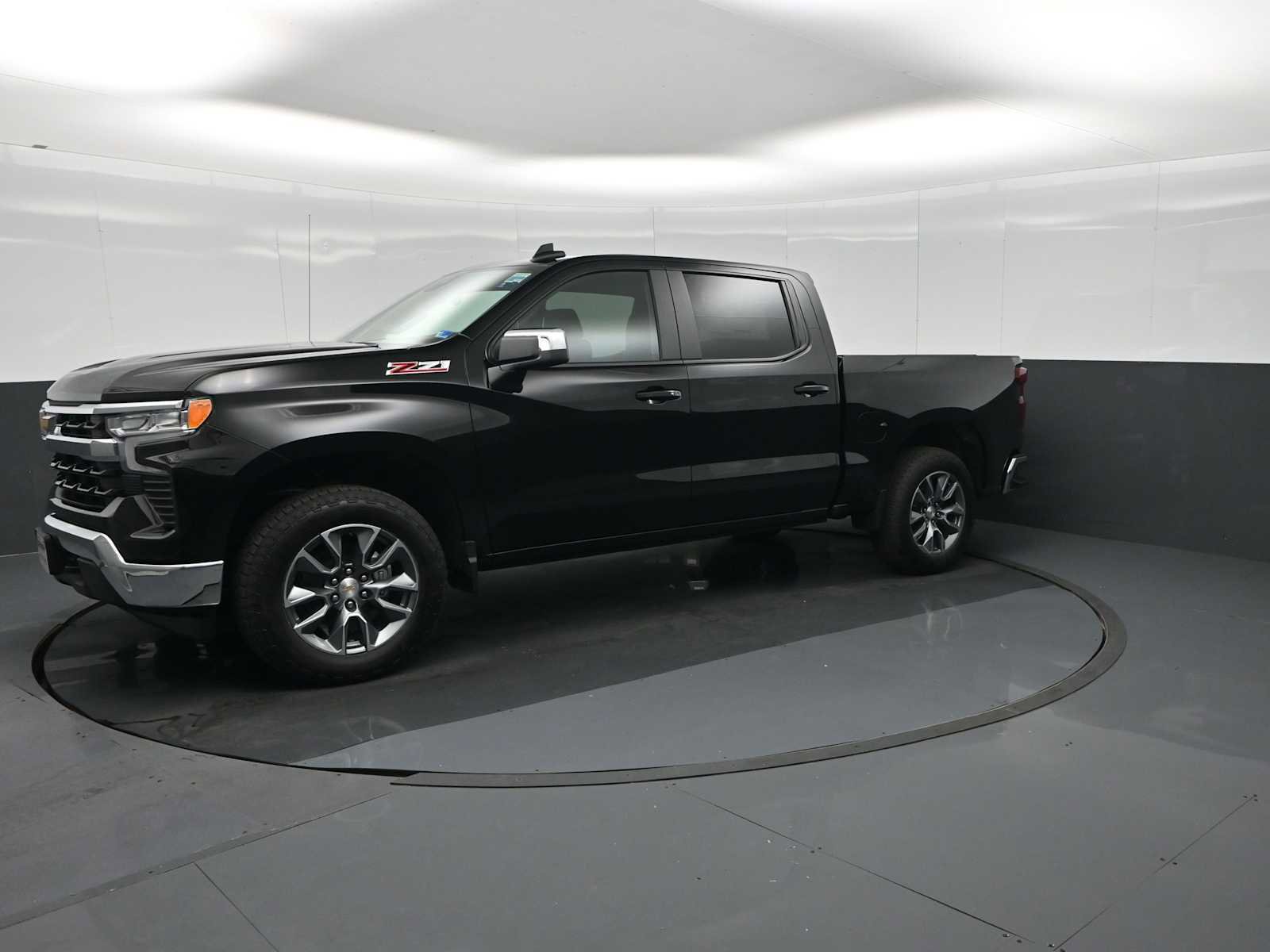New 2026 Chevrolet Silverado 1500 LT w/ True North Edition Plus AWD/4WD image 4