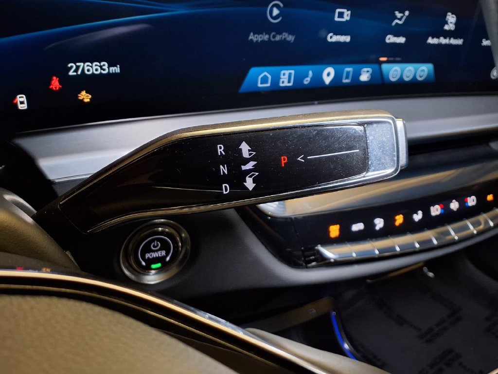 Certified 2024 Cadillac Lyriq Sport RWD image 10