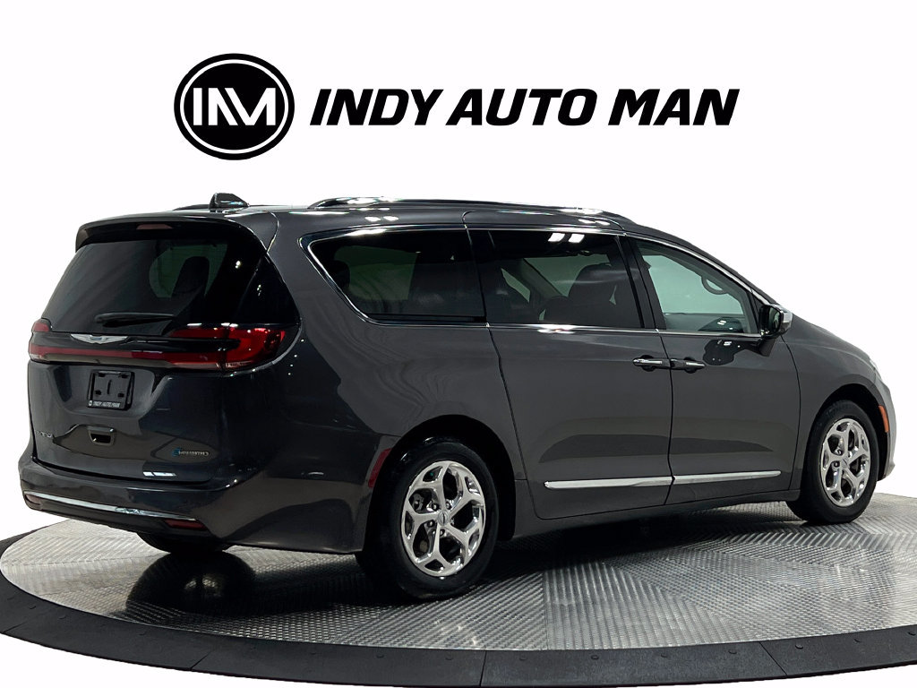 Used 2021 Chrysler Pacifica Limited FWD image 4