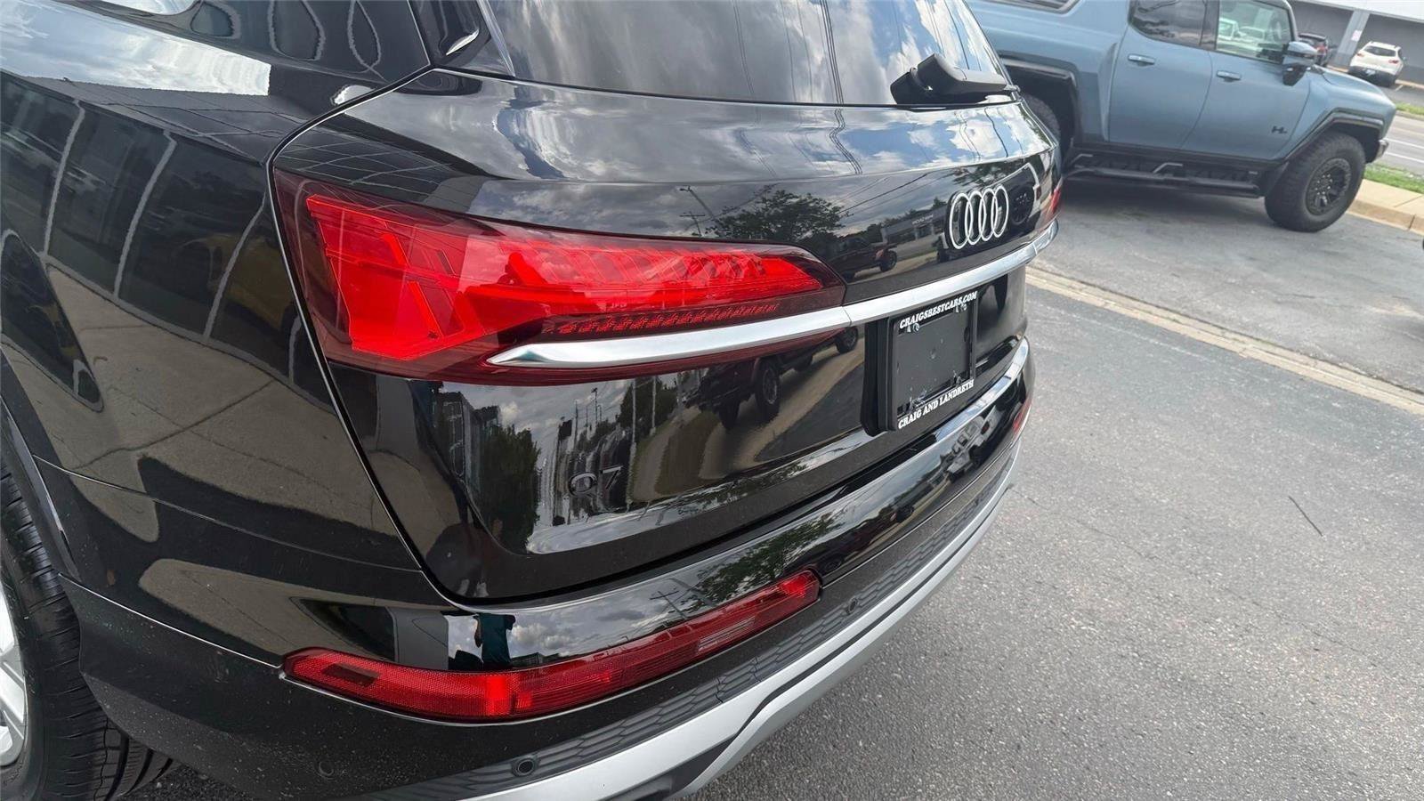 Used 2025 Audi Q7 3.0T Premium Plus AWD/4WD image 19