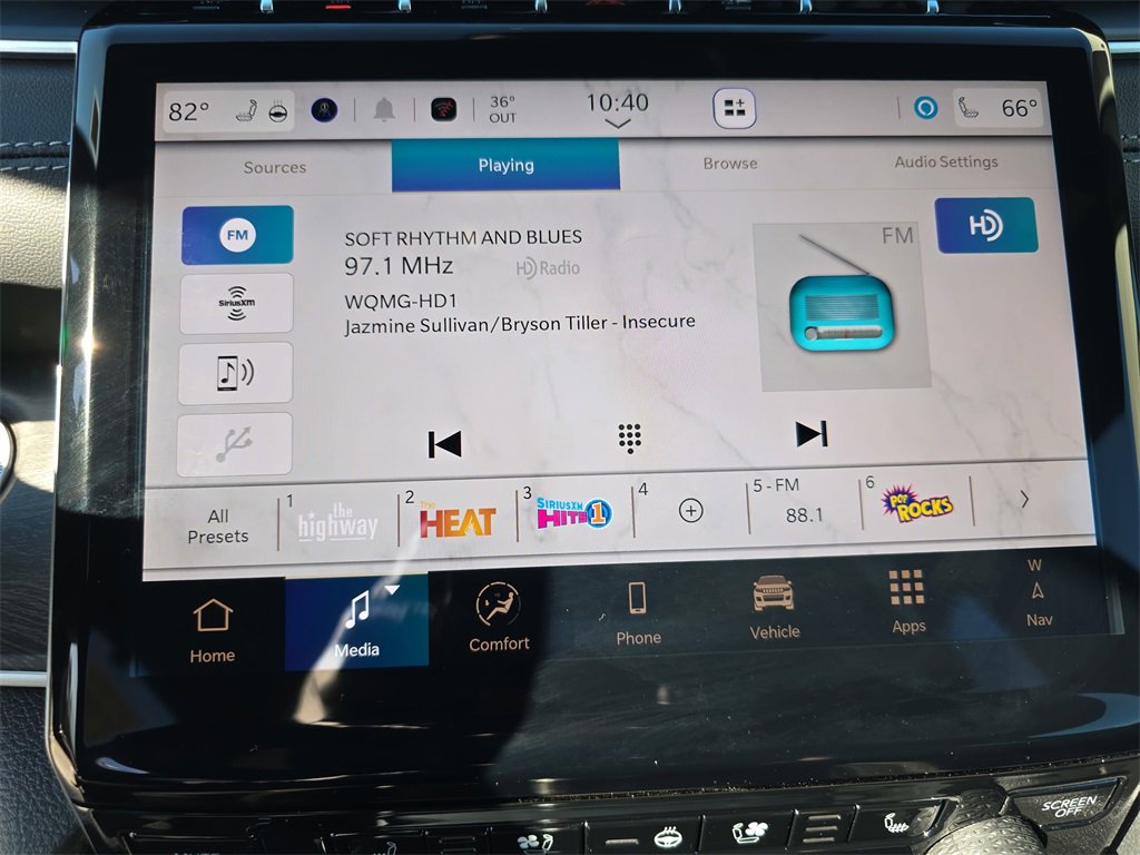 New 2025 Jeep Grand Cherokee L Limited image 23