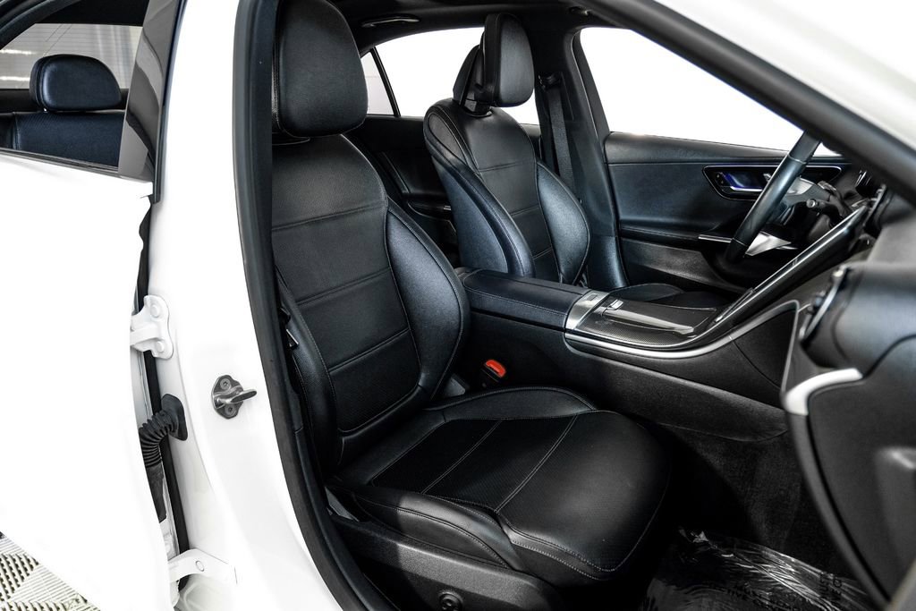 Used 2022 Mercedes-Benz C 300 Sedan image 34