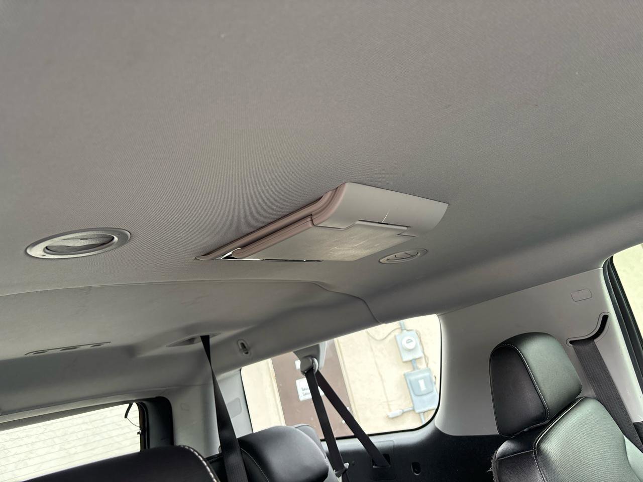 Used 2019 Chevrolet Suburban Premier AWD/4WD image 44