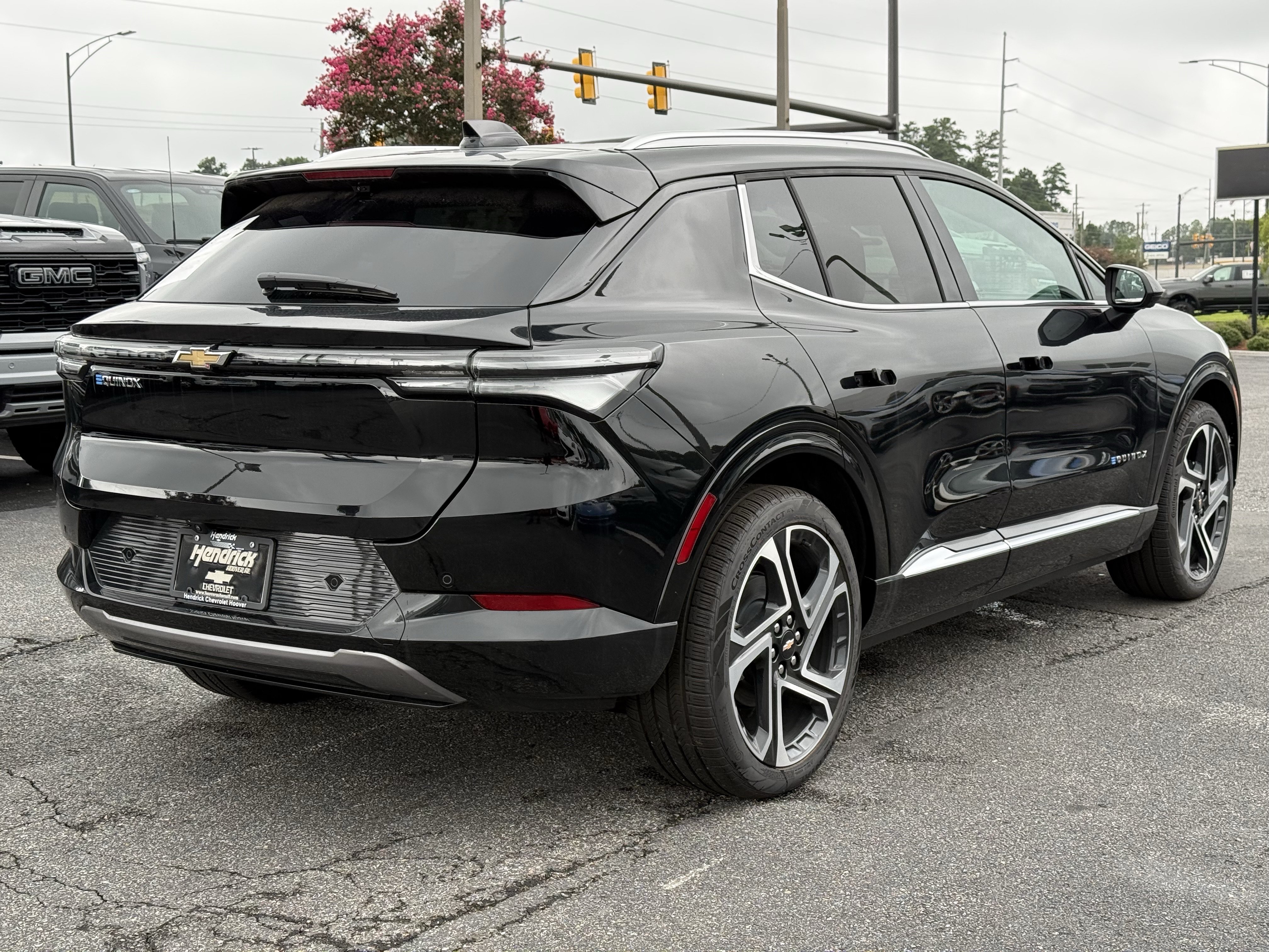New 2026 Chevrolet Equinox EV LT w/ Convenience Package II FWD image 10
