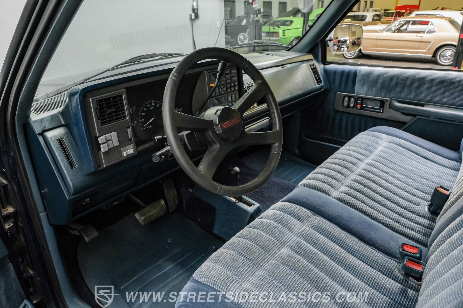 Used 1994 Chevrolet Silverado 1500 4x4 Regular Cab image 4
