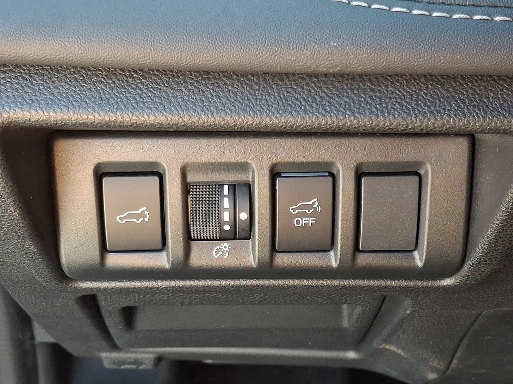 Used 2020 Subaru Outback Touring AWD/4WD image 25