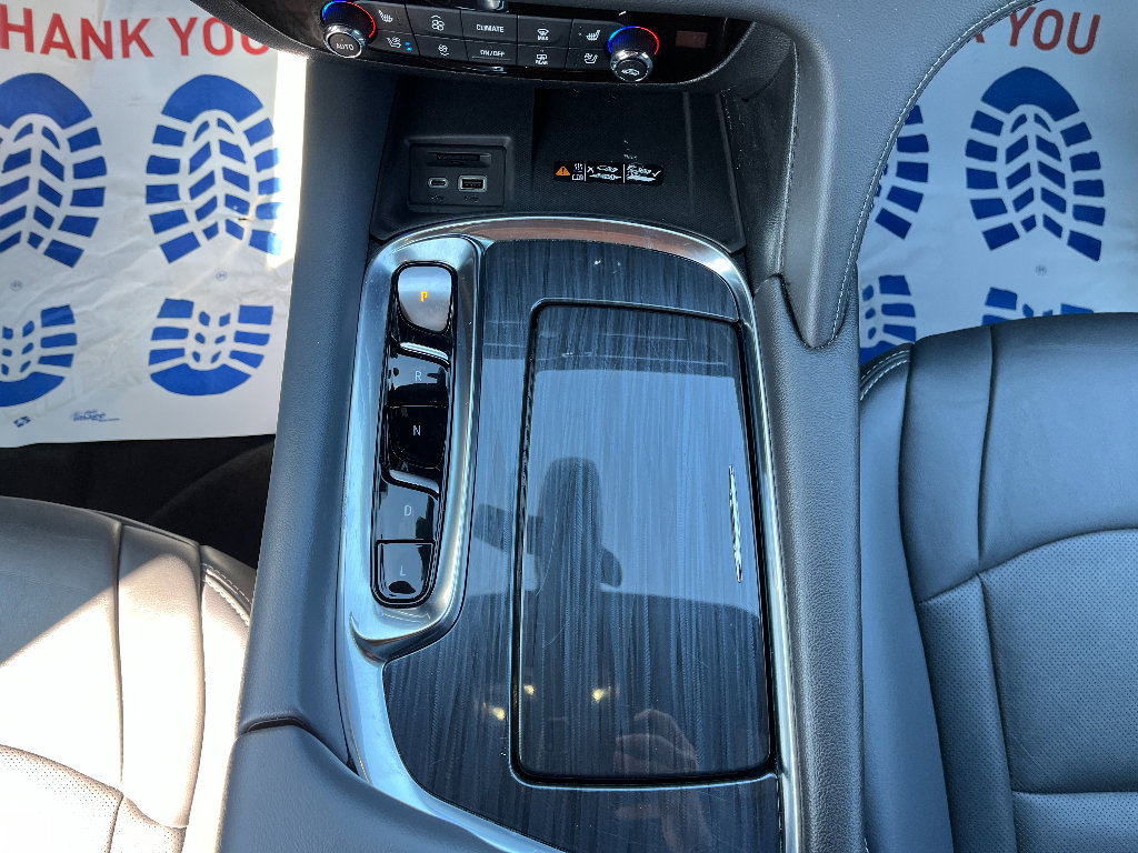 Used 2024 Buick Enclave Premium FWD image 25