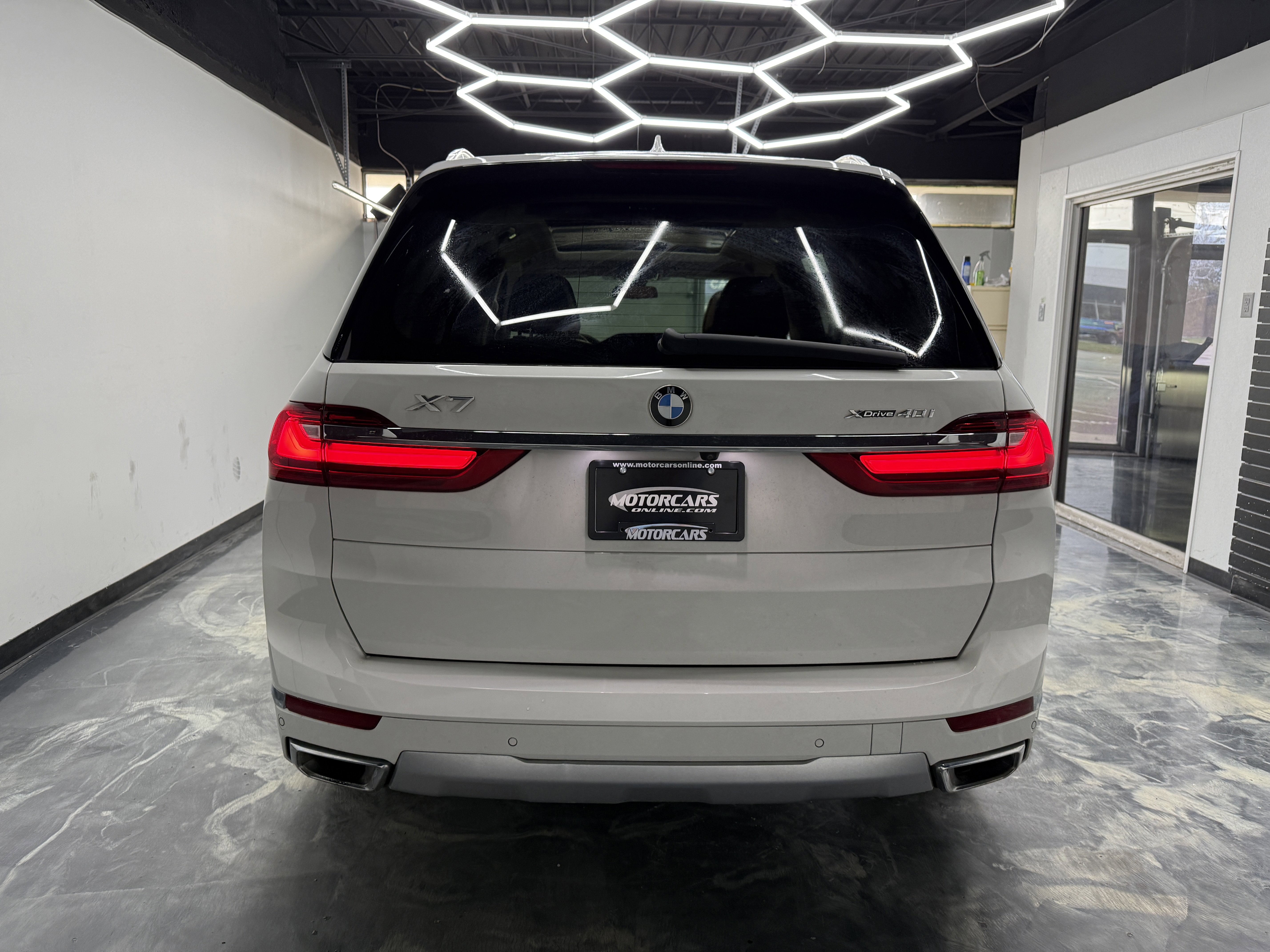 Used 2020 BMW X7 xDrive40i w/ Premium Package image 4