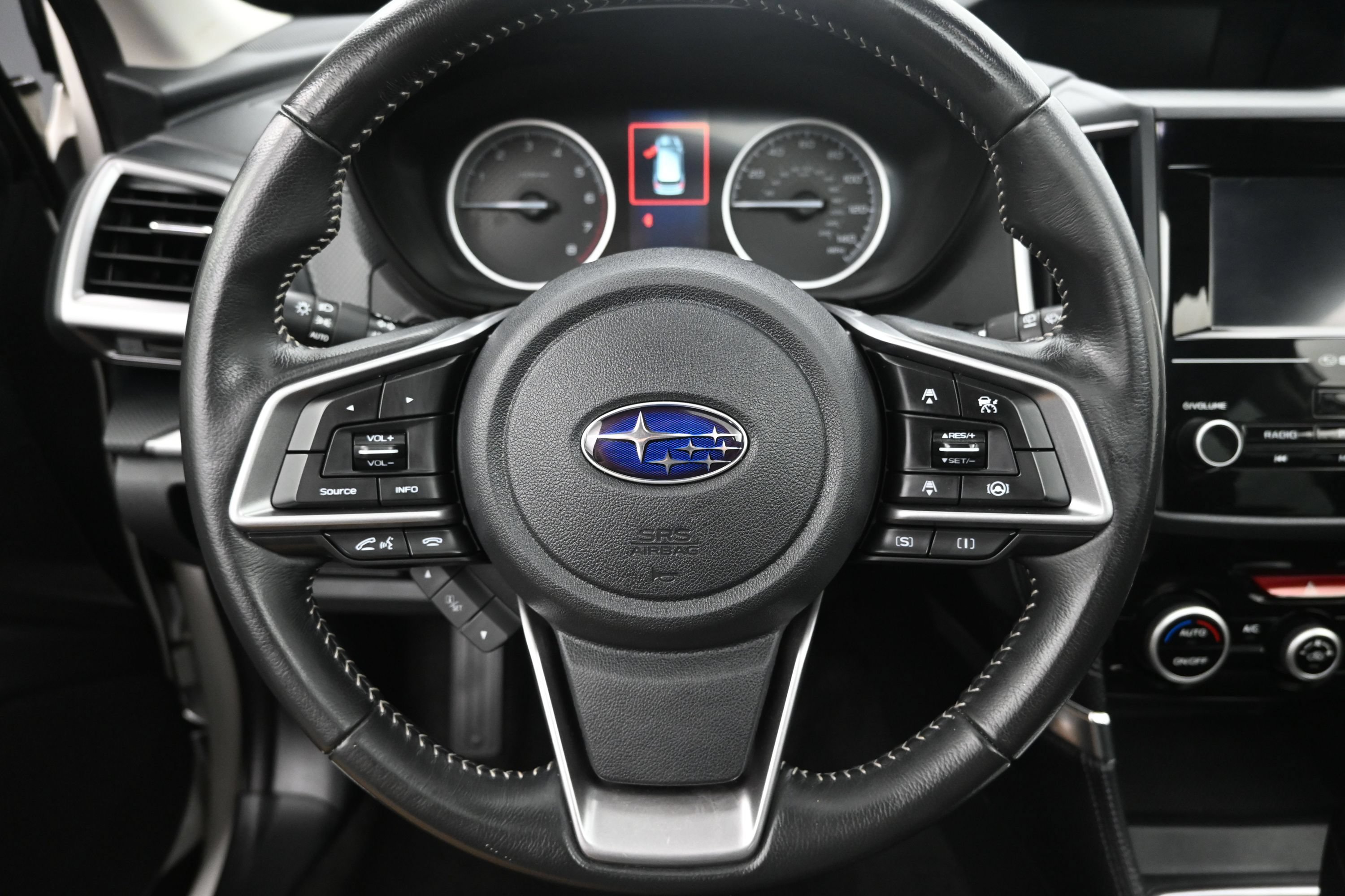 Used 2024 Subaru Forester Premium AWD/4WD image 12