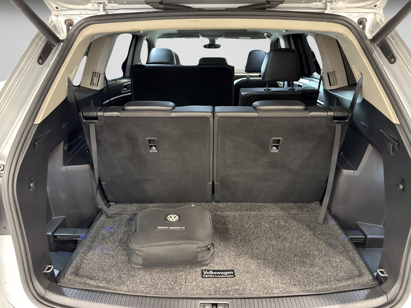 Used 2018 Volkswagen Atlas SEL AWD/4WD image 15