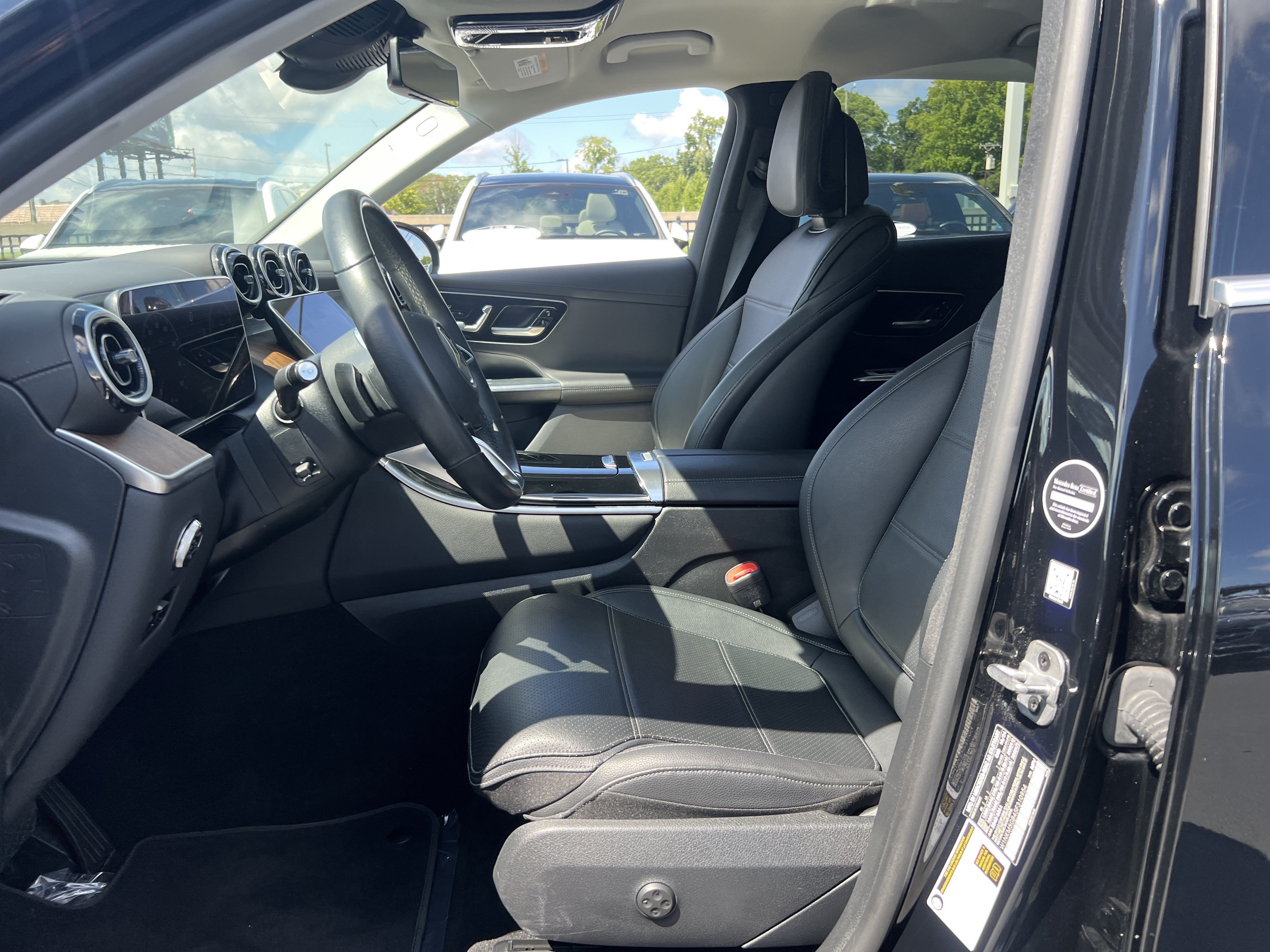 Certified 2025 Mercedes-Benz GLC 350e 4MATIC image 16